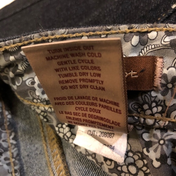 Paige Monte Boot Jeans - Picture 5 of 7